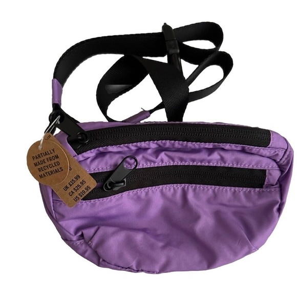Victoria's Secret PINK fanny pack Double Zip, Adjustable; Purple - Picture 1 of 3